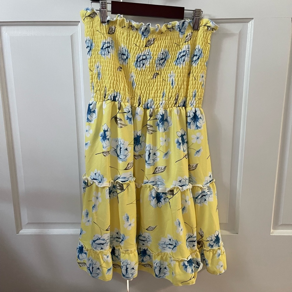 Strapless dress